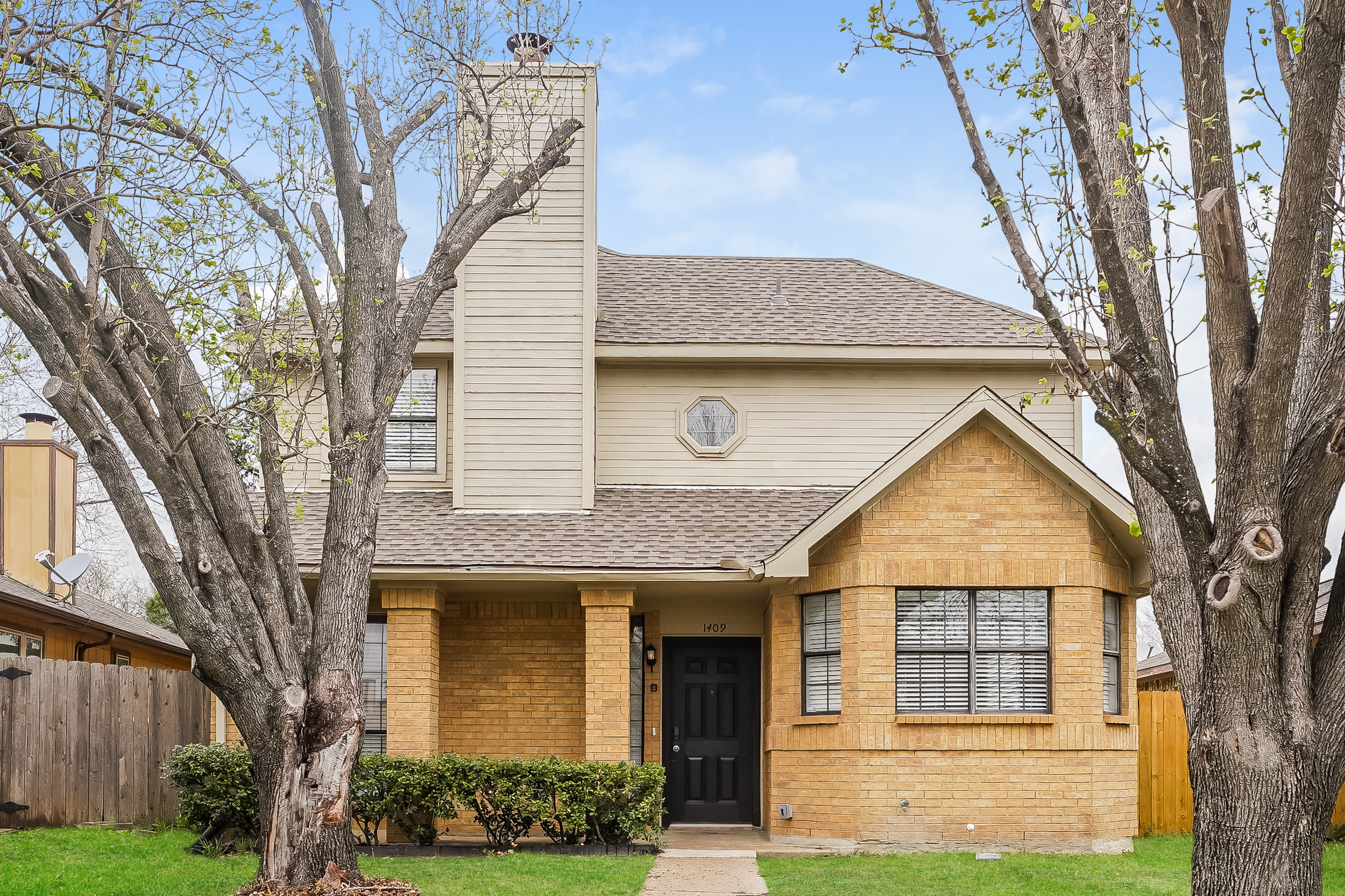 1409 HACKAMORE ST MESQUITE, TX 75149